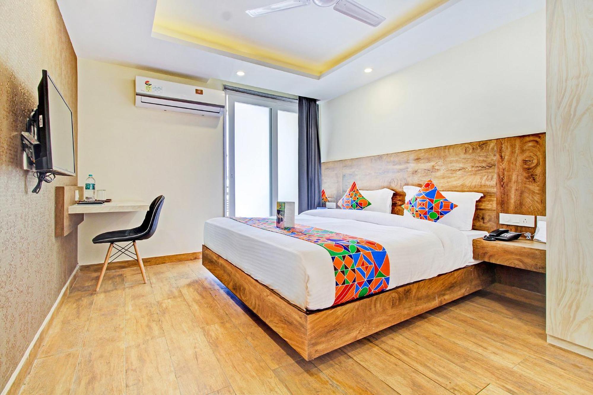 Fabhotel Soft Petals Gurgaon Exterior photo